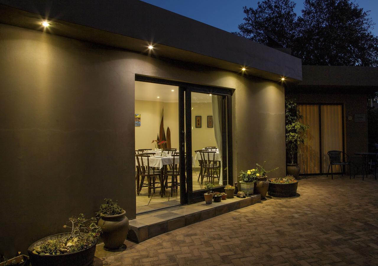Lalapanzi Guest Lodge Port Elizabeth Exterior photo
